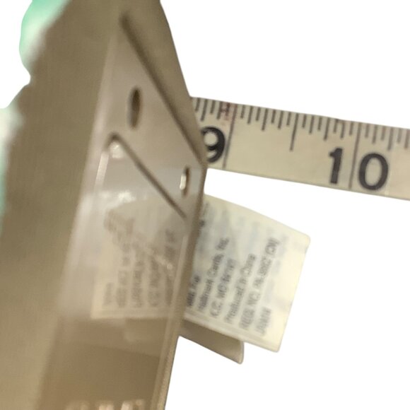 Hallmark Peek A Boo Owl Plush Talking Toy 1.5V 2 AA Batteries Soft Fabric Plush - Picture 9 of 9